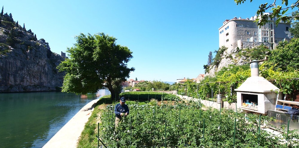 Hotel Villa Dvor