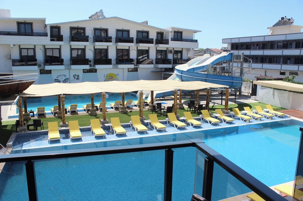 Atas Aqua Otel Avsa 6/51