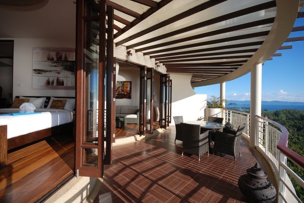 Sunset Hill Boutique Resort 52/77