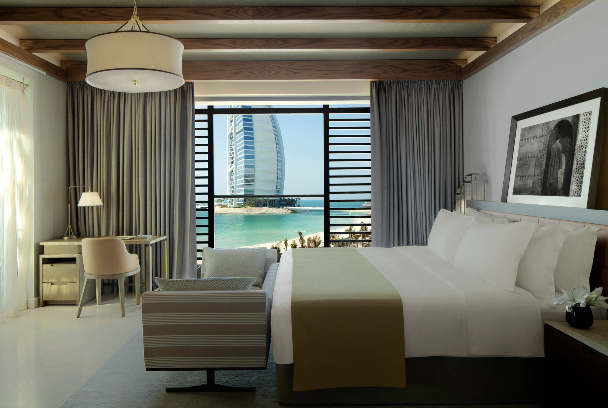 Suite, King Bed