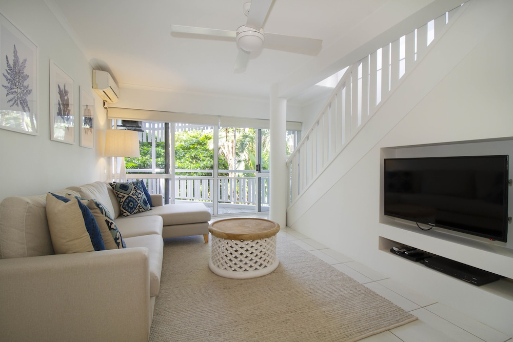 Apartments At the White House Port Douglas 41/65