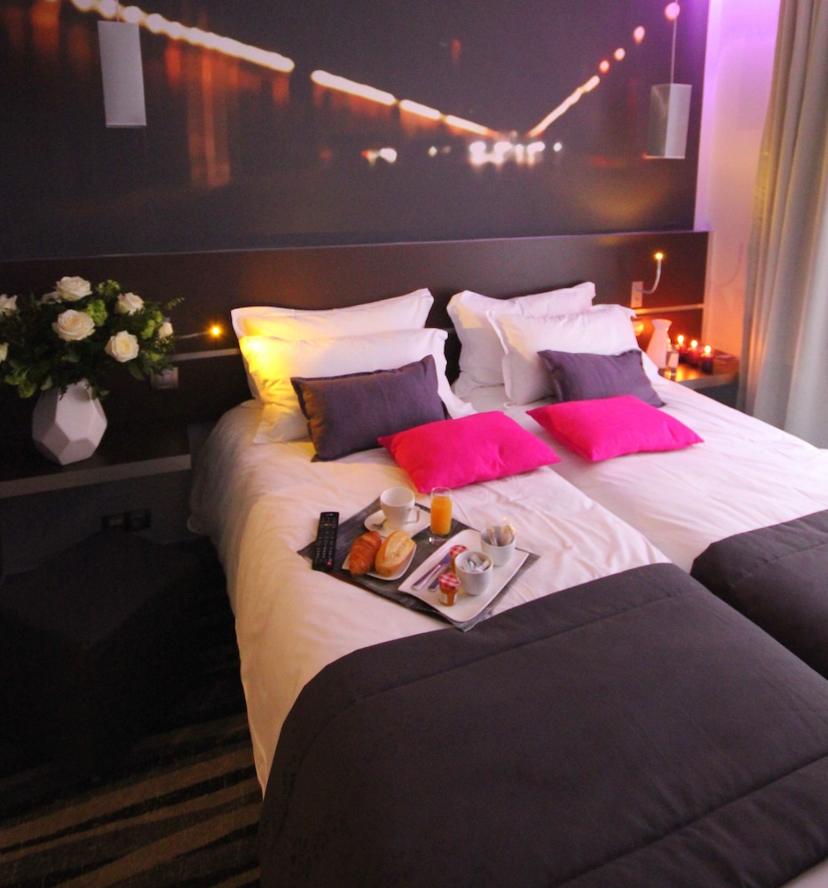 Hotel Lumieres Montmartre Paris 35/62