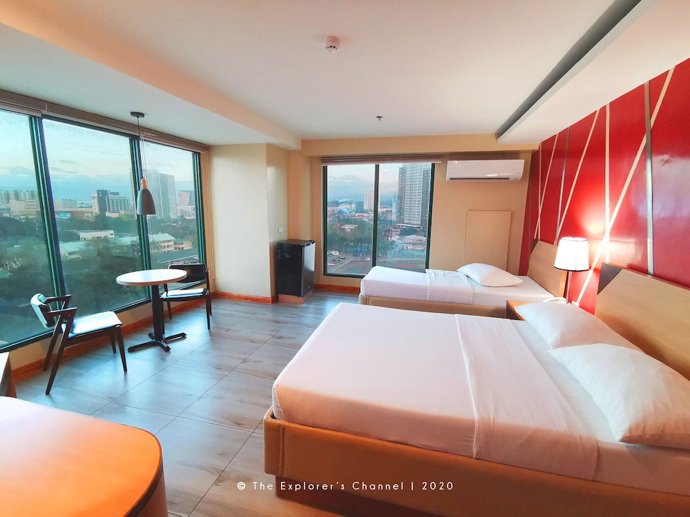 New Dawn Hotel Plus 28/79