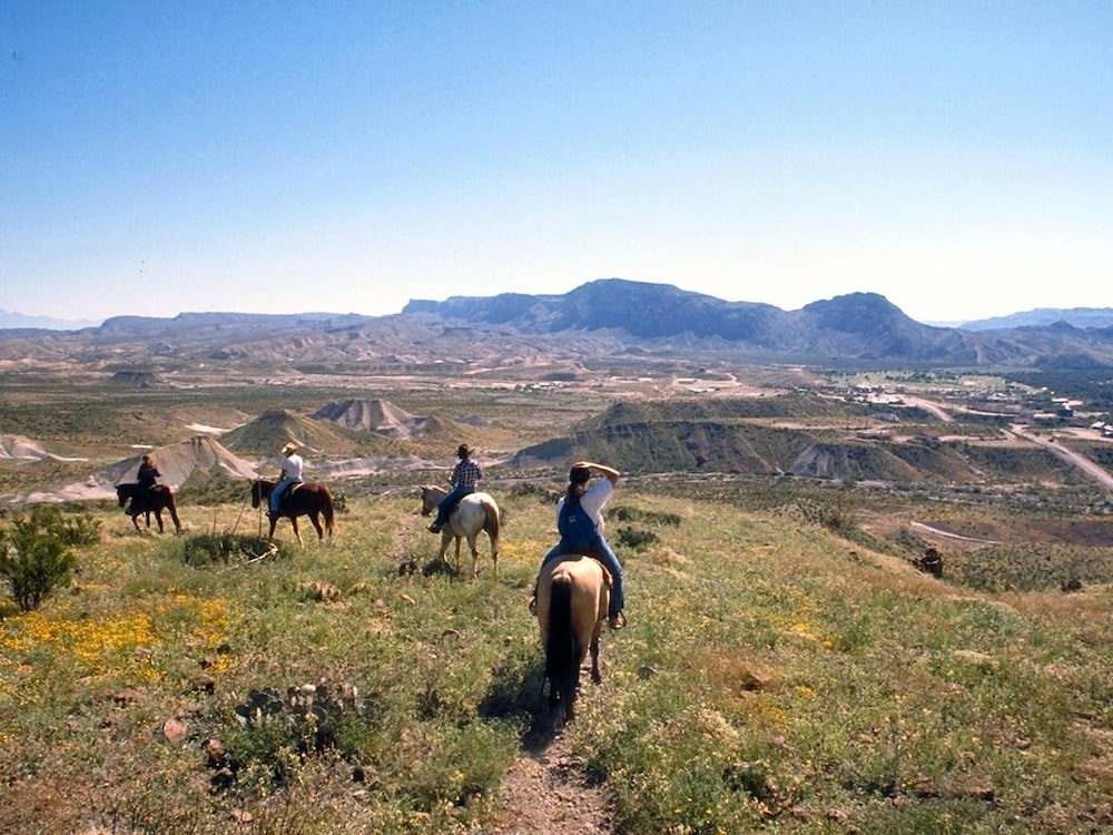 Terlingua Ranch Lodge 28/64