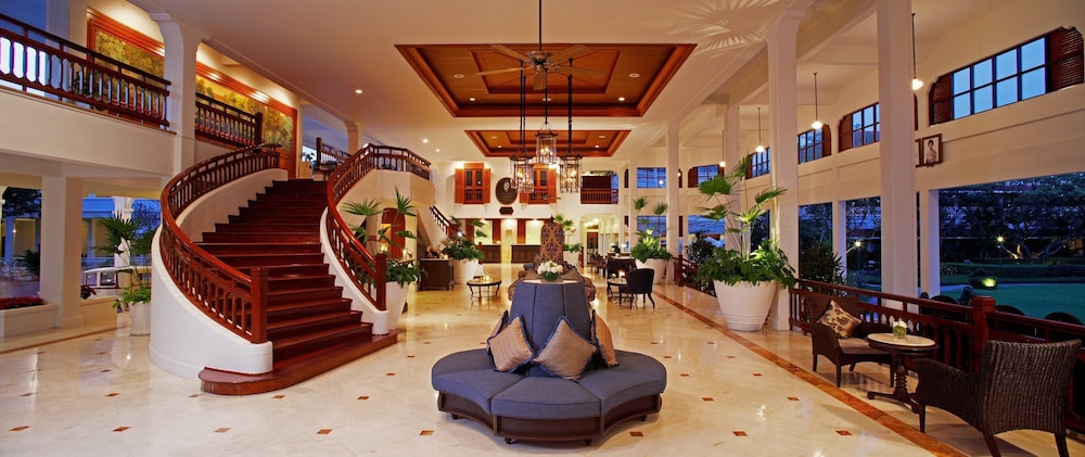Centara Grand Beach Resort Hua Hin 53/81