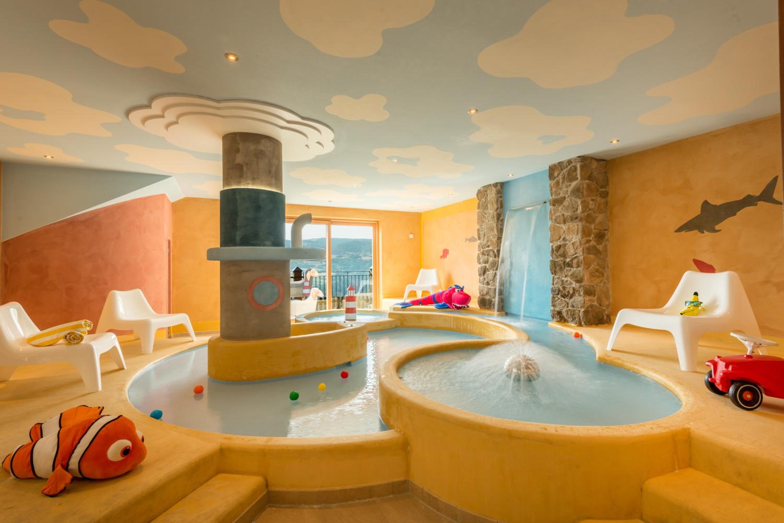 Hotel Emmy - five elements 23/30