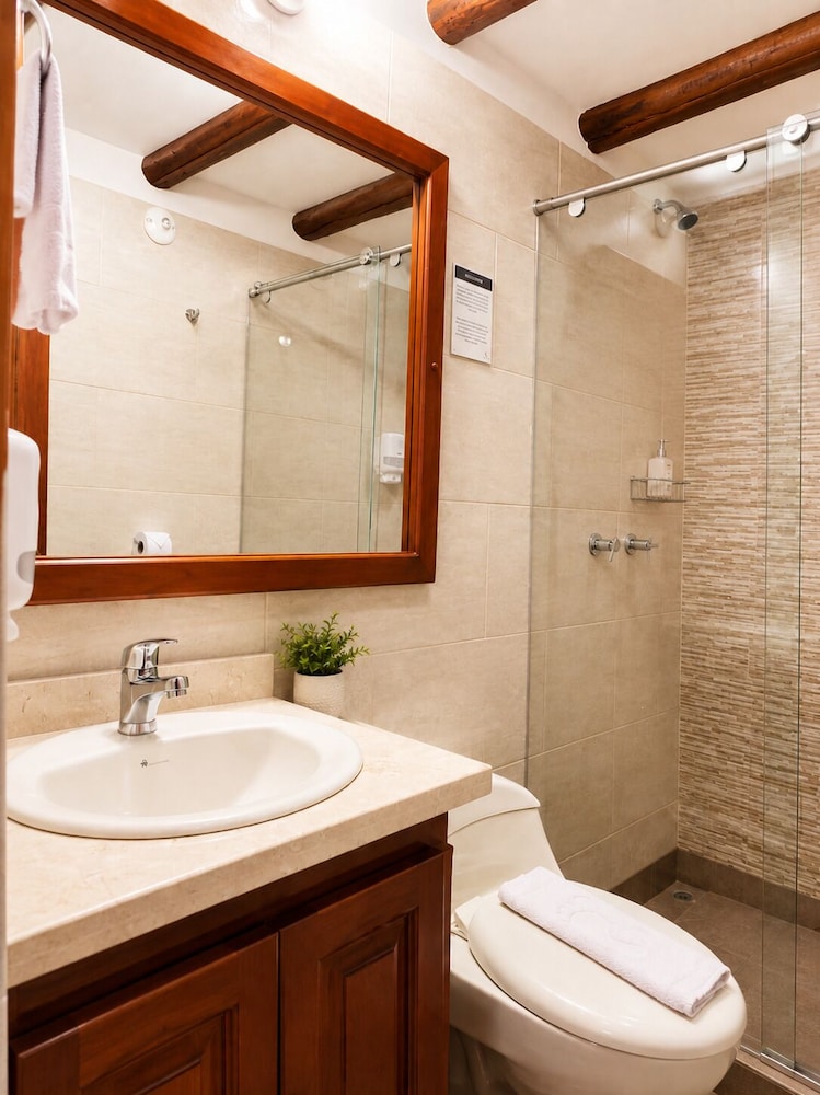 Hotel Boutique Cenit 39/49