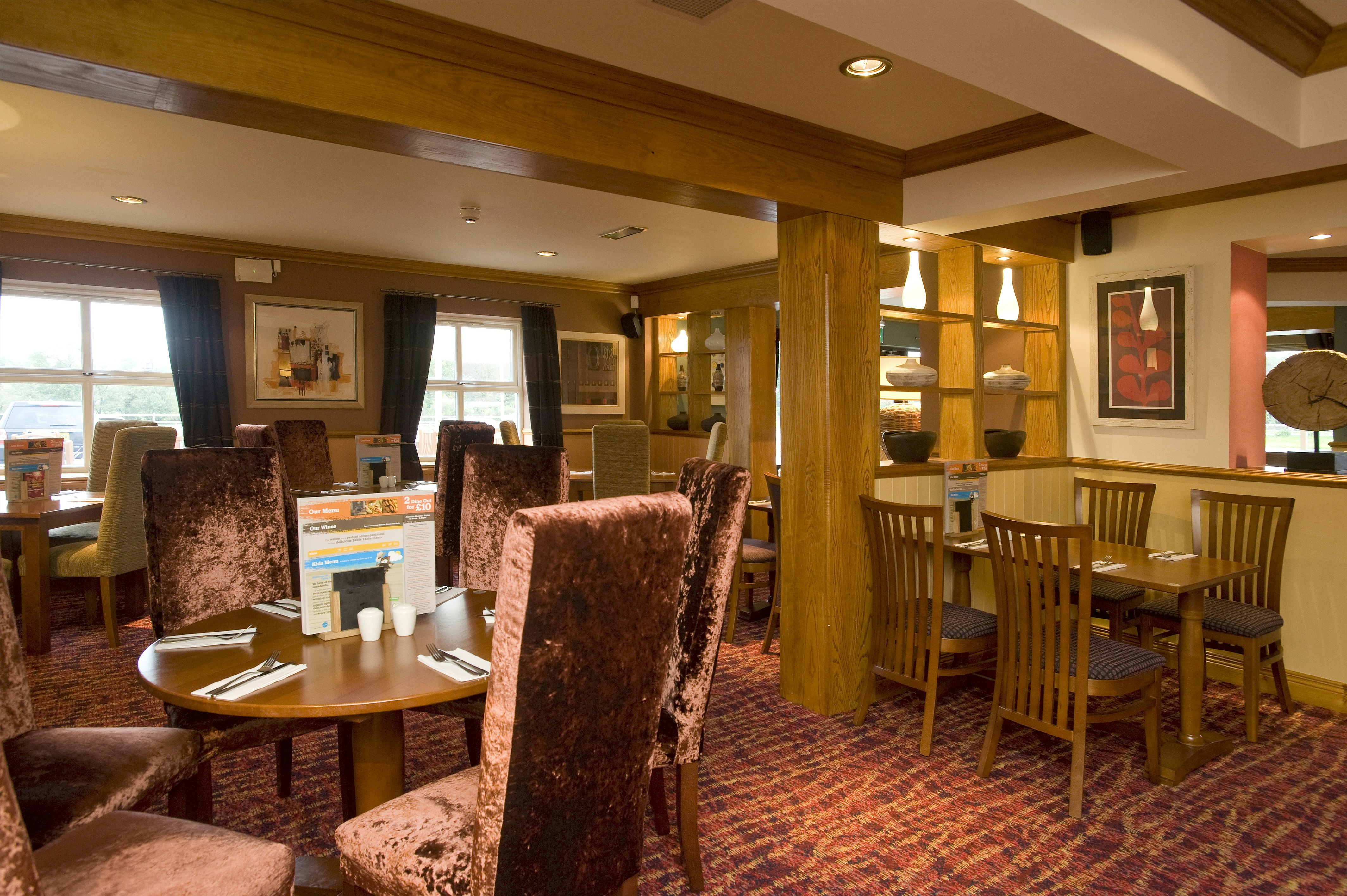 Premier Inn Lisburn 26/33