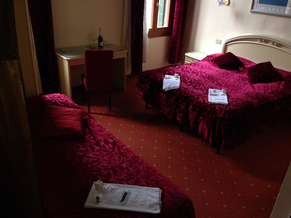 Casa Linger Hotel 29/51