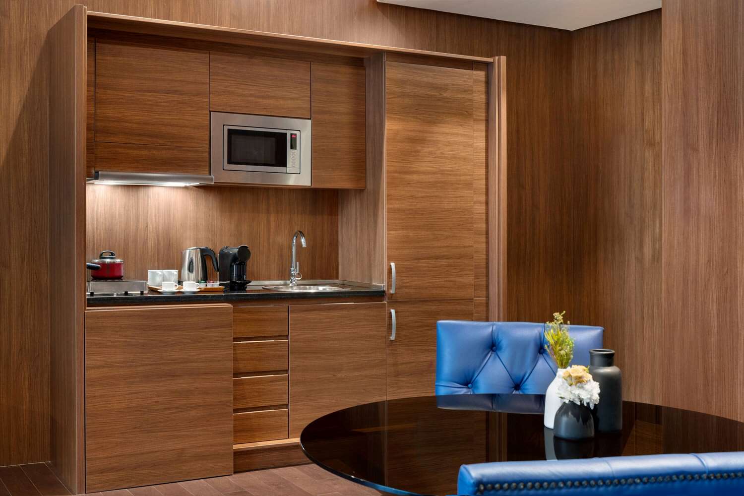 Wyndham Grand Manama 8/64