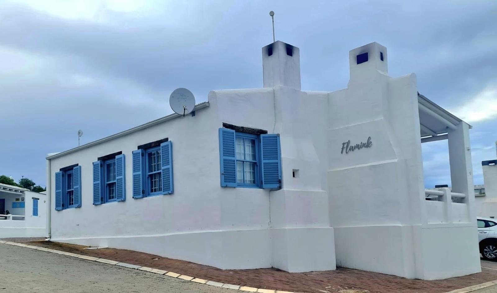 Flamink Beach View Cottage in Paternoster 2/50
