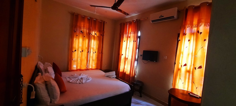 Rumaisa Hotel 21/33