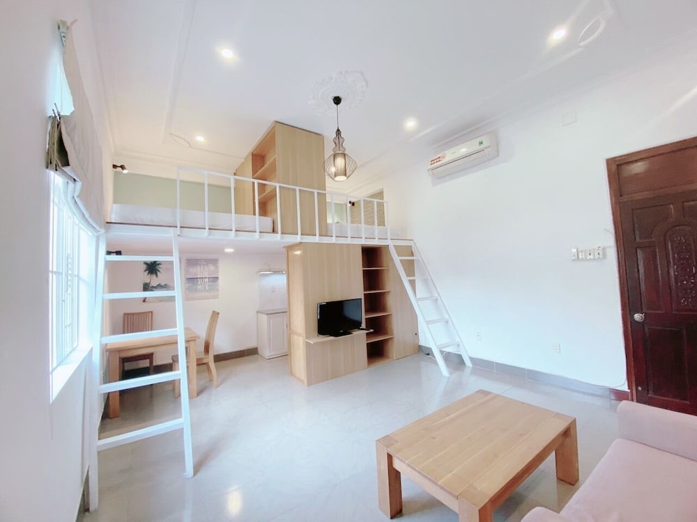 Halo Serviced Apartment 23/50