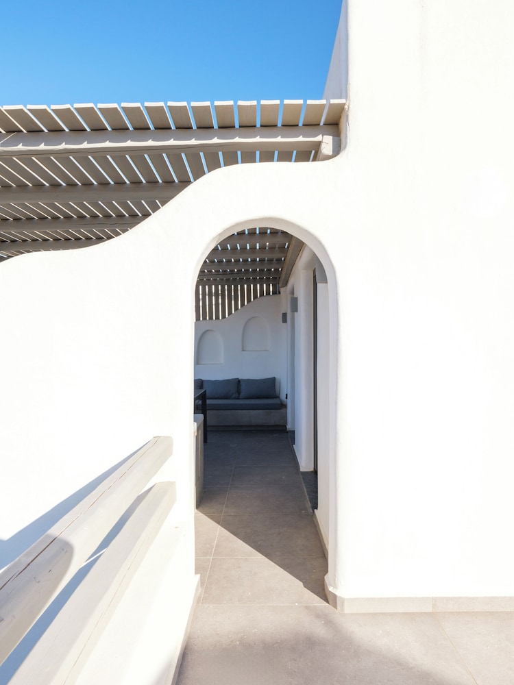 Mykonos Residence Villas & Suites 5/48