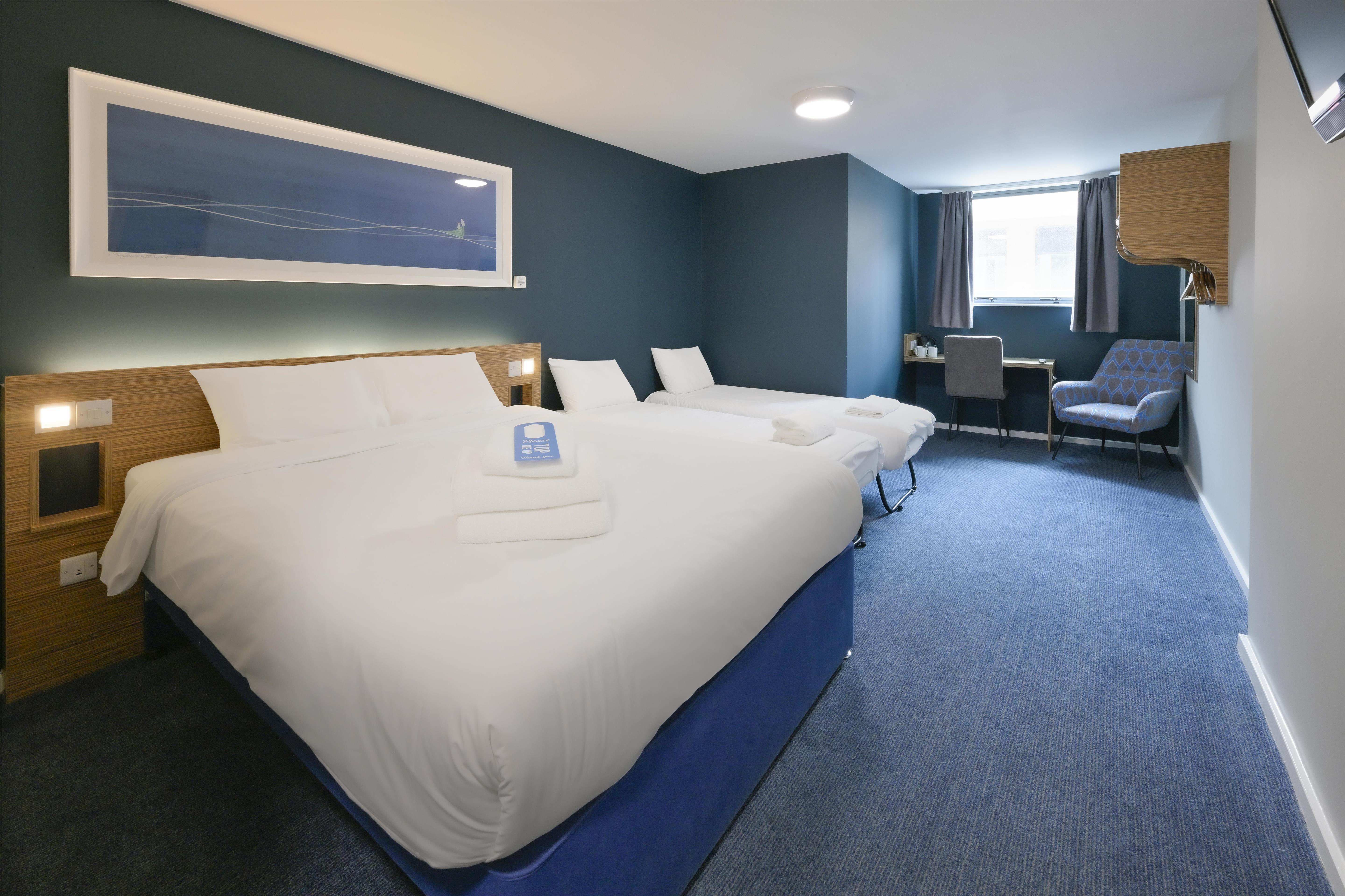 Travelodge Caernarfon 15/27