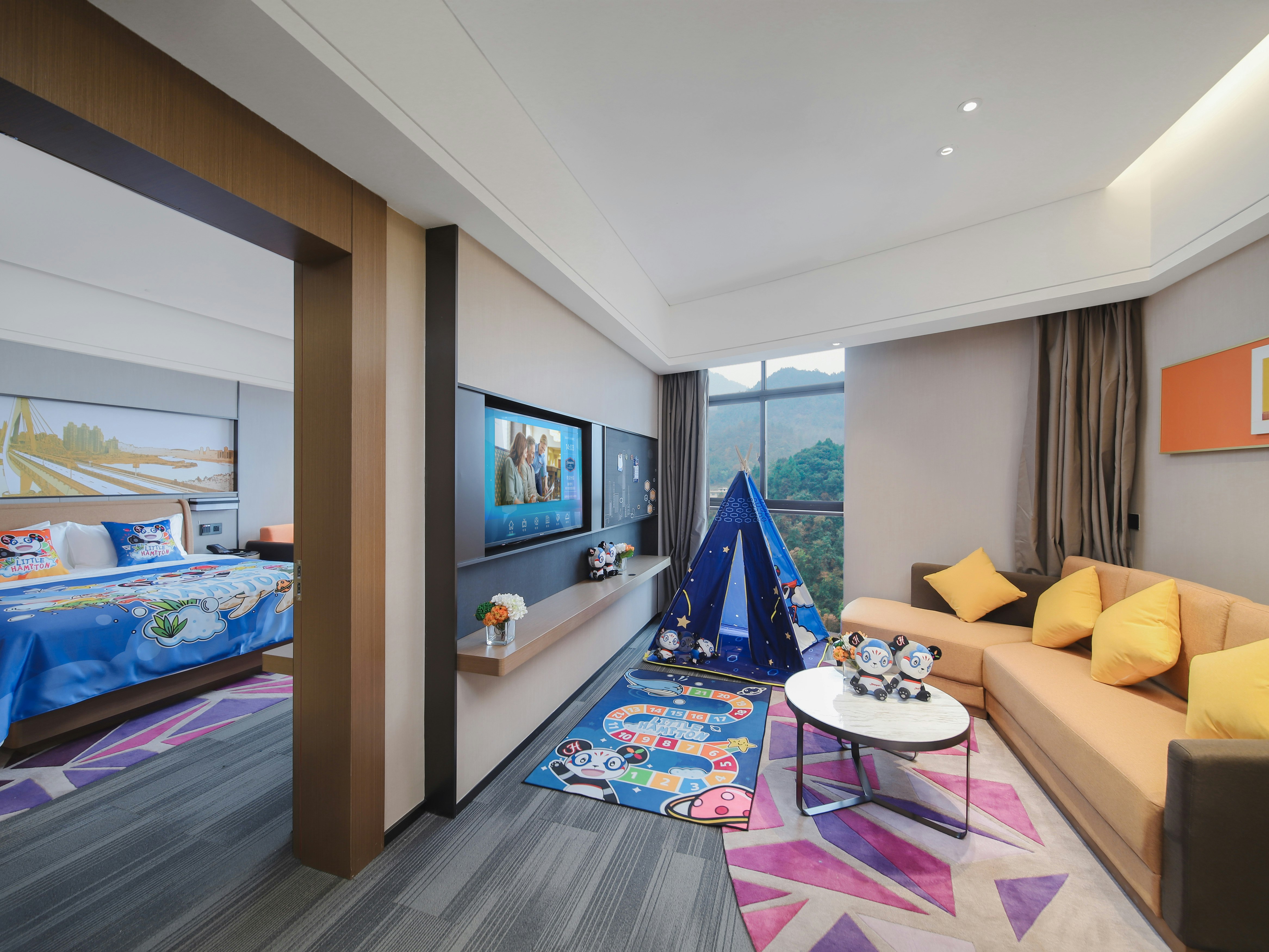 Hampton by Hilton Chongqing Qianjiang 8/14
