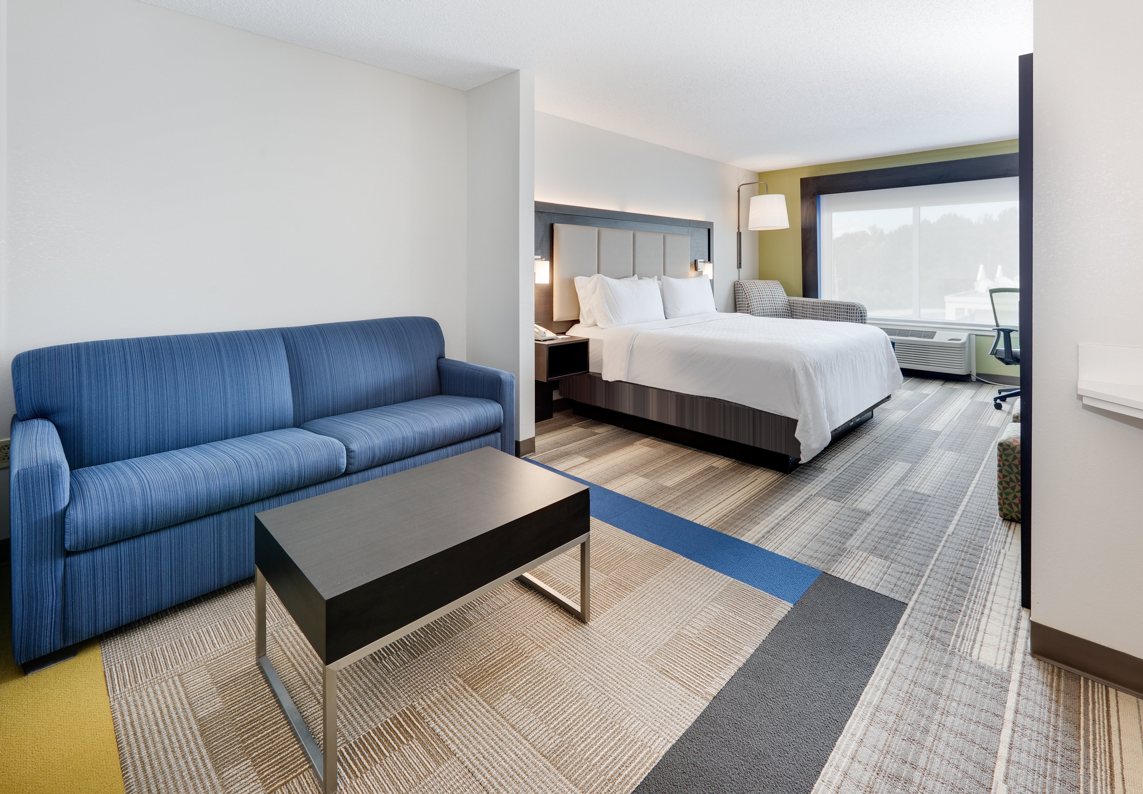 جناح بسرير كينج، Holiday Inn Express Suites Dublin 2/2