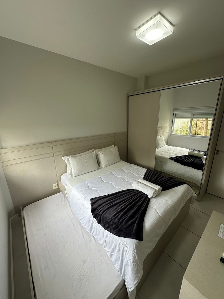 2 BEDROOMS, PREMIUM, APARTMENT