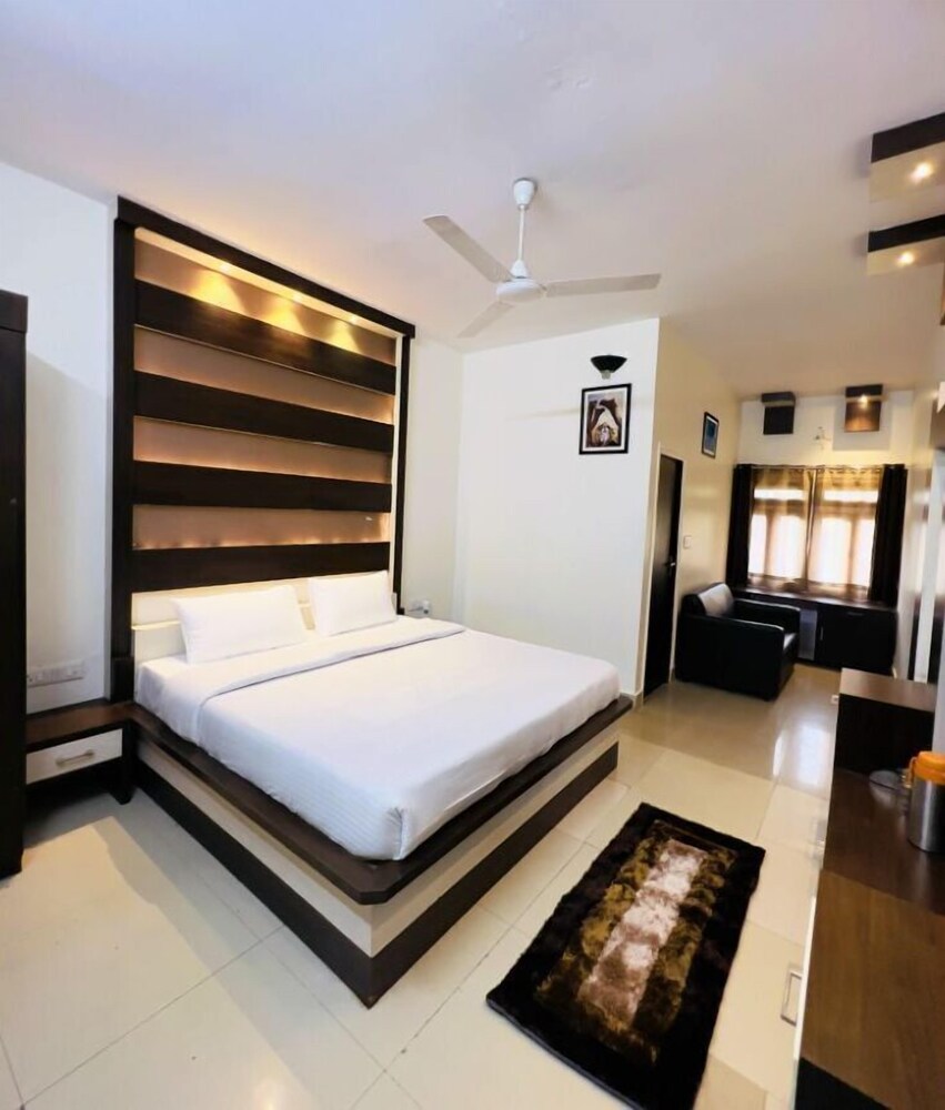 Ritumbraha Hotel & Resort 11/50