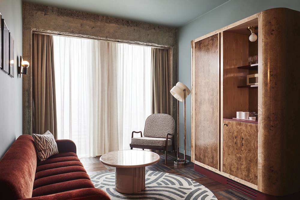 The Hoxton Brussels 55/68