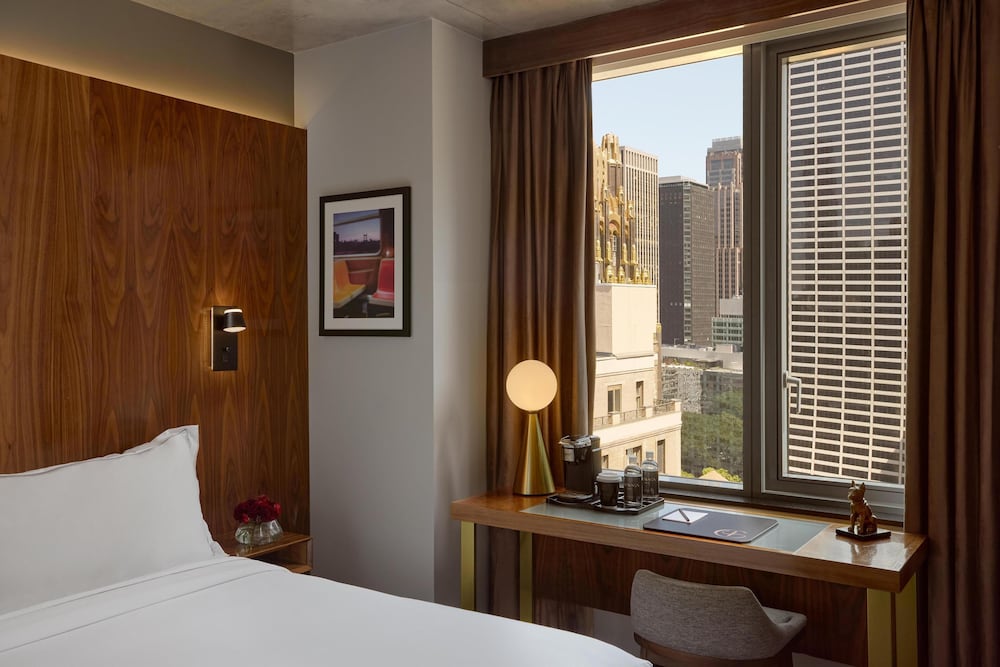 Grayson Hotel in the Unbound Collection by Hyatt 16/46