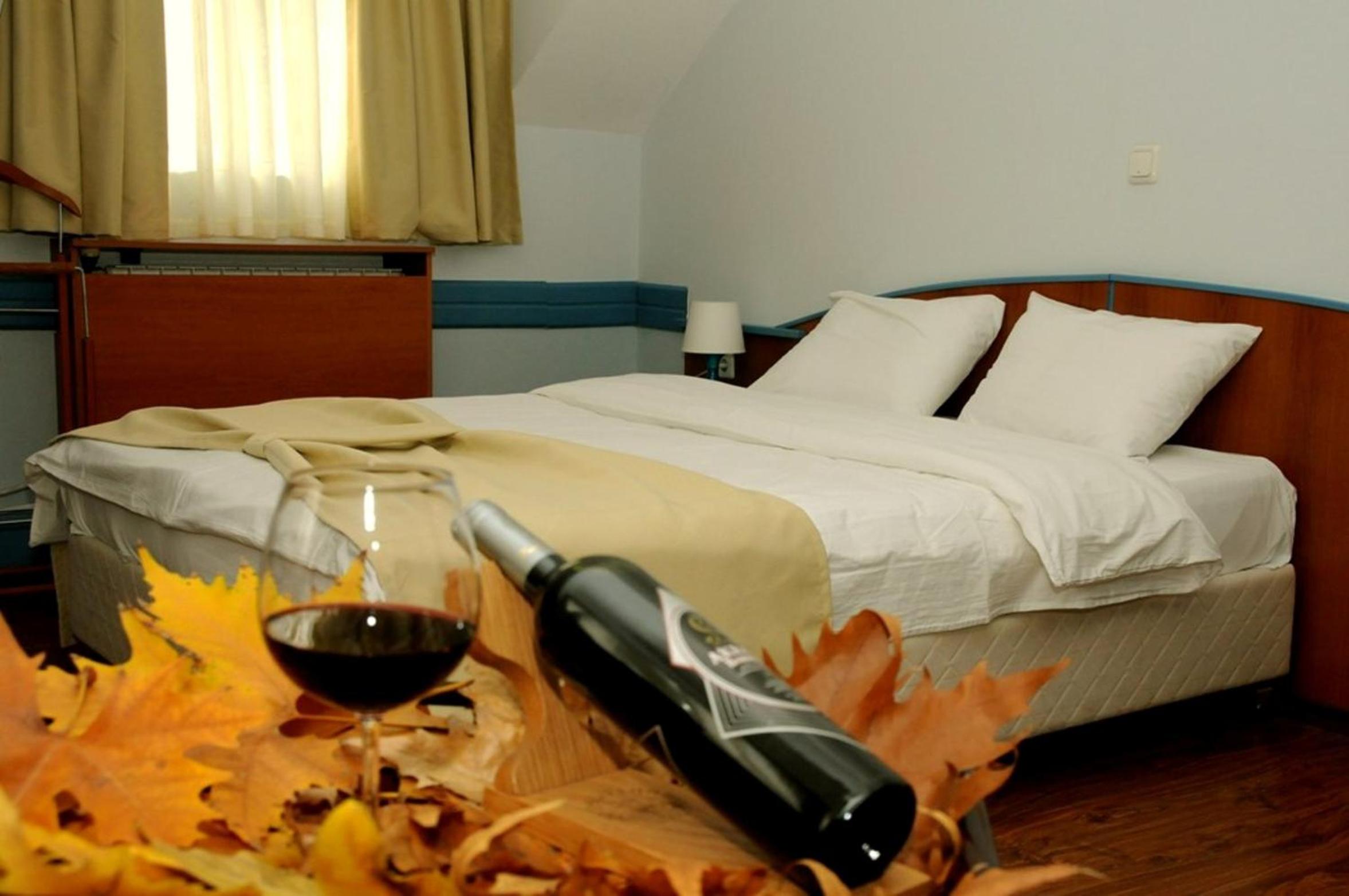 Hotel Tomce Sofka 25/48