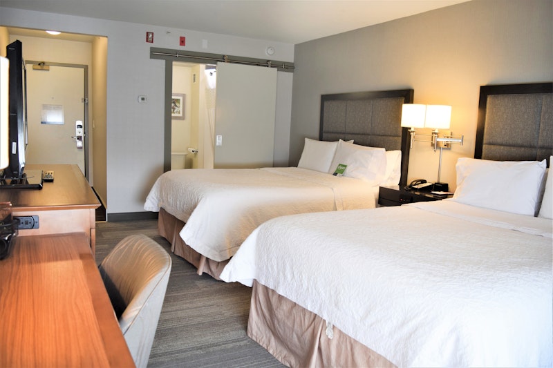 Hampton Inn & Suites By Hilton Calgary- University Northwest 6/61