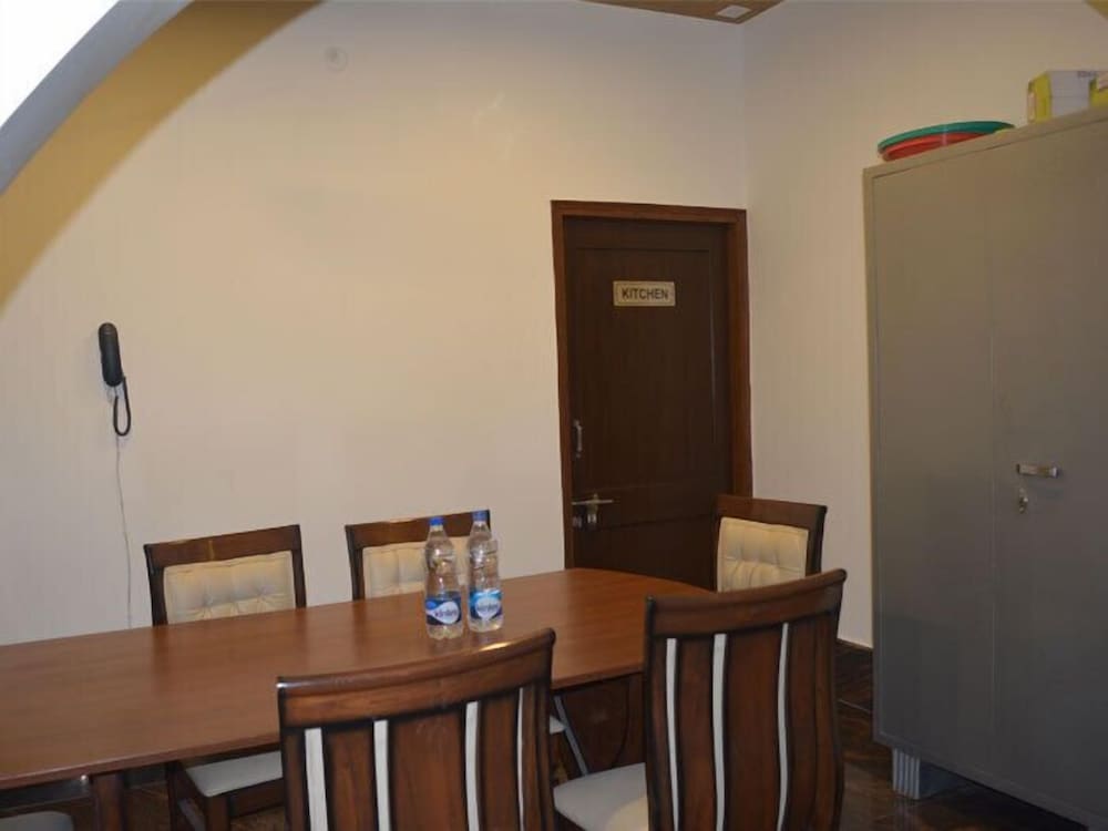 Hotel Stay At Green View 31/47