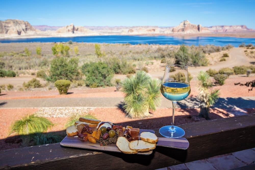 Lake Powell Resort 53/73