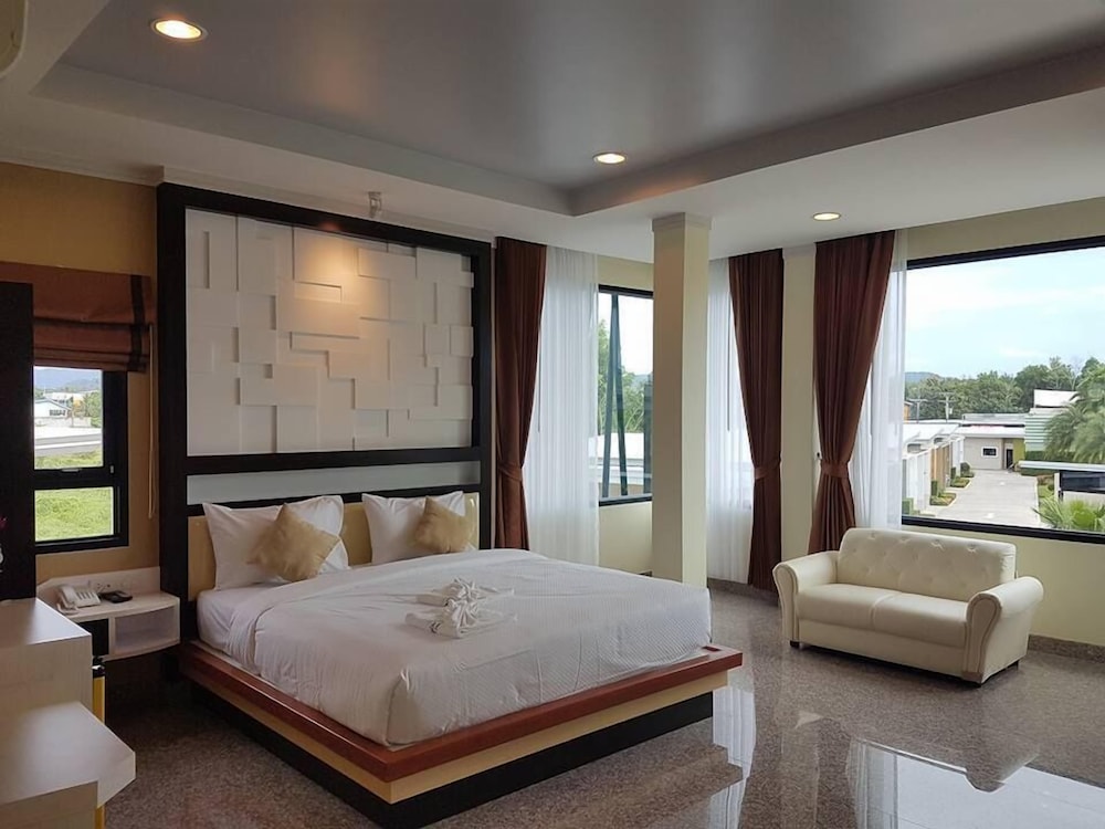 Smile Resort Thungsong 20/46