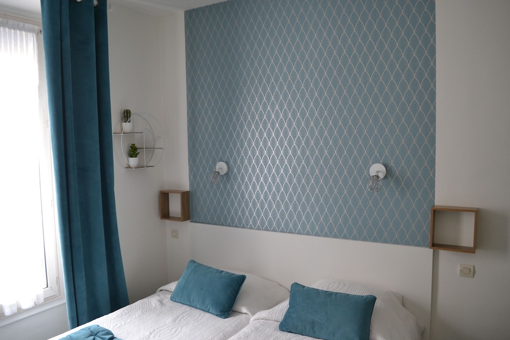 Nouvel Hotel Paris 18/66