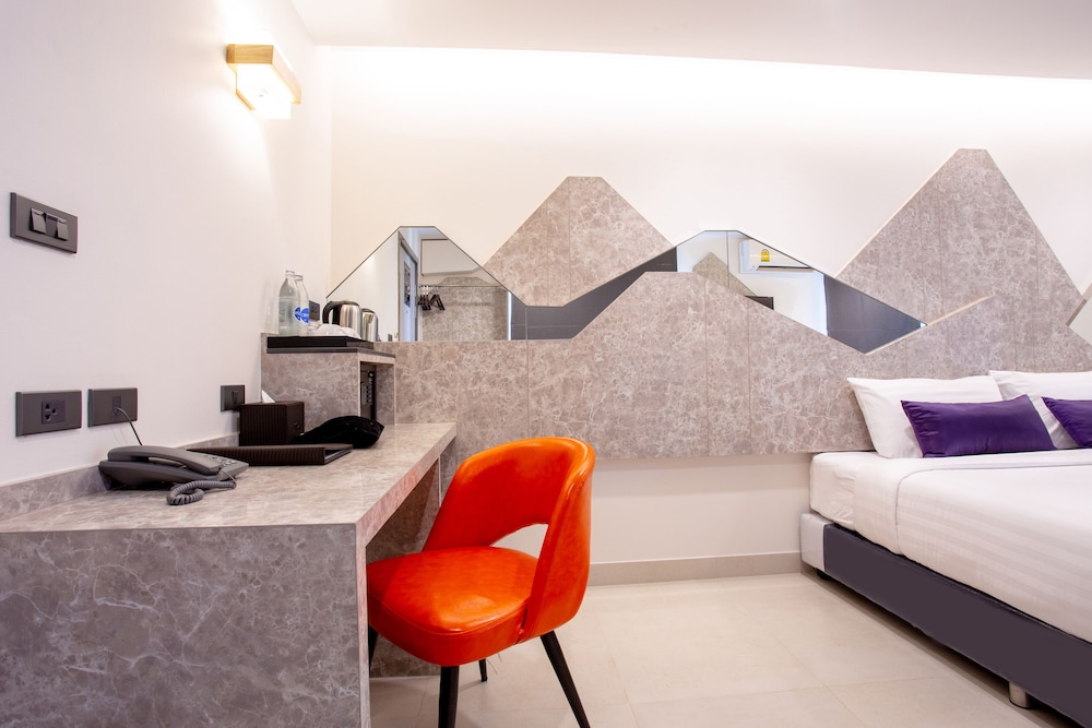 Spittze Hotel Pratunam 34/50