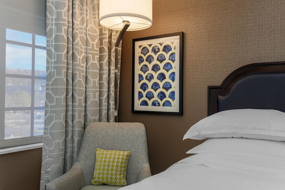 Sheraton Tarrytown Hotel 13/48