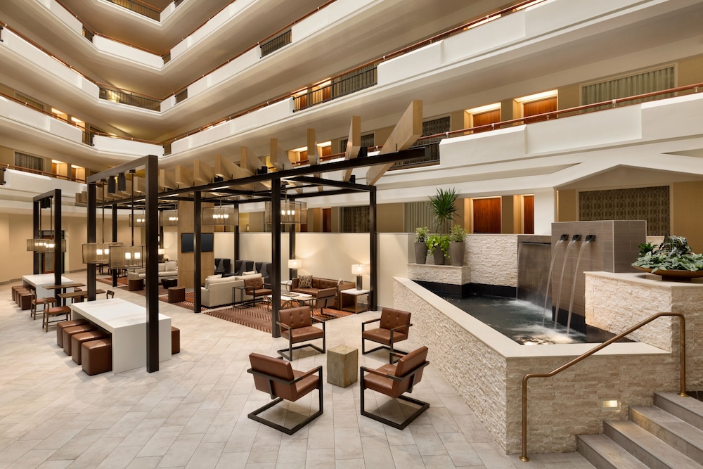 Embassy Suites by Hilton Austin Downtown South Congress 68/85