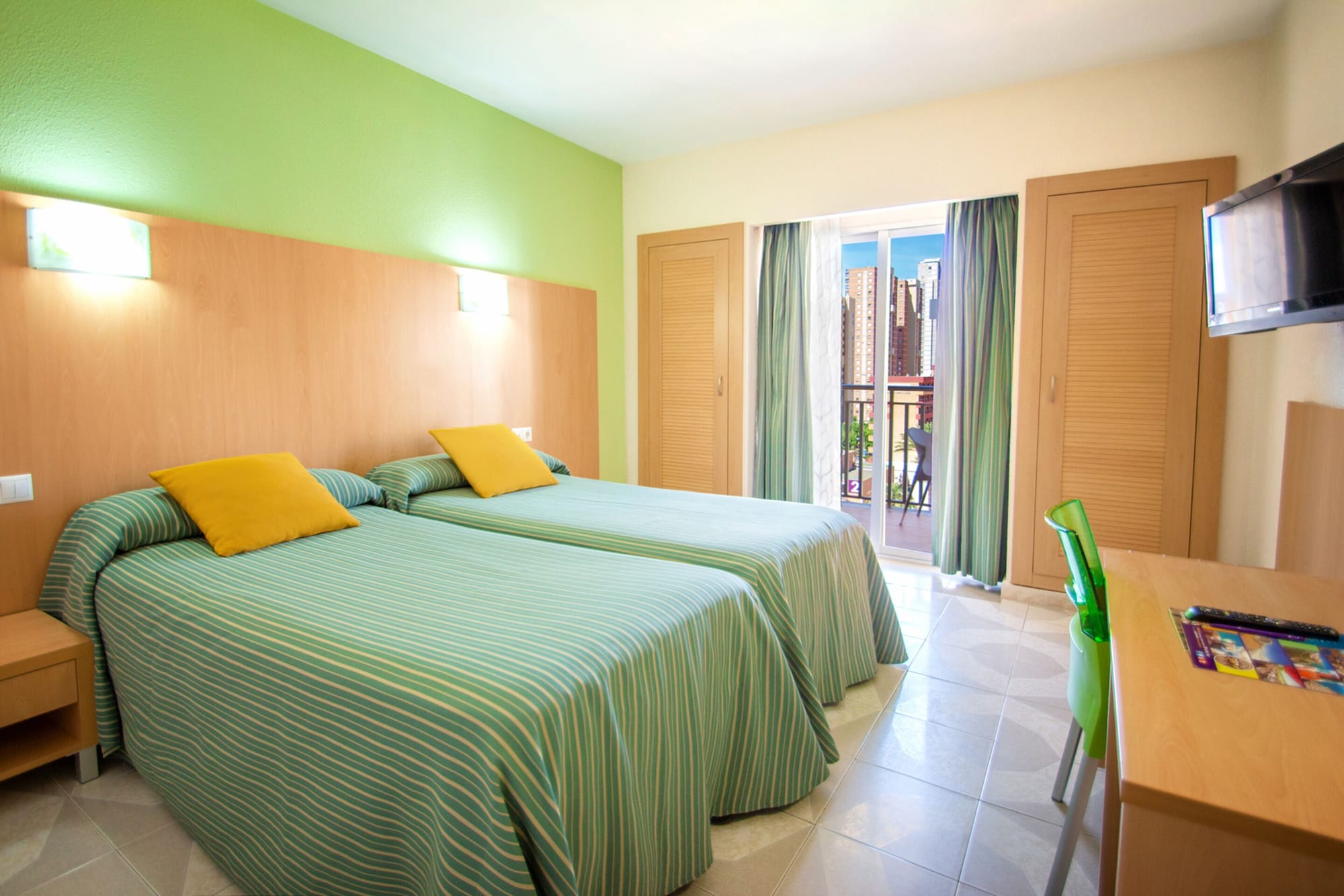 Room, 4 Beds, City View, Balcony