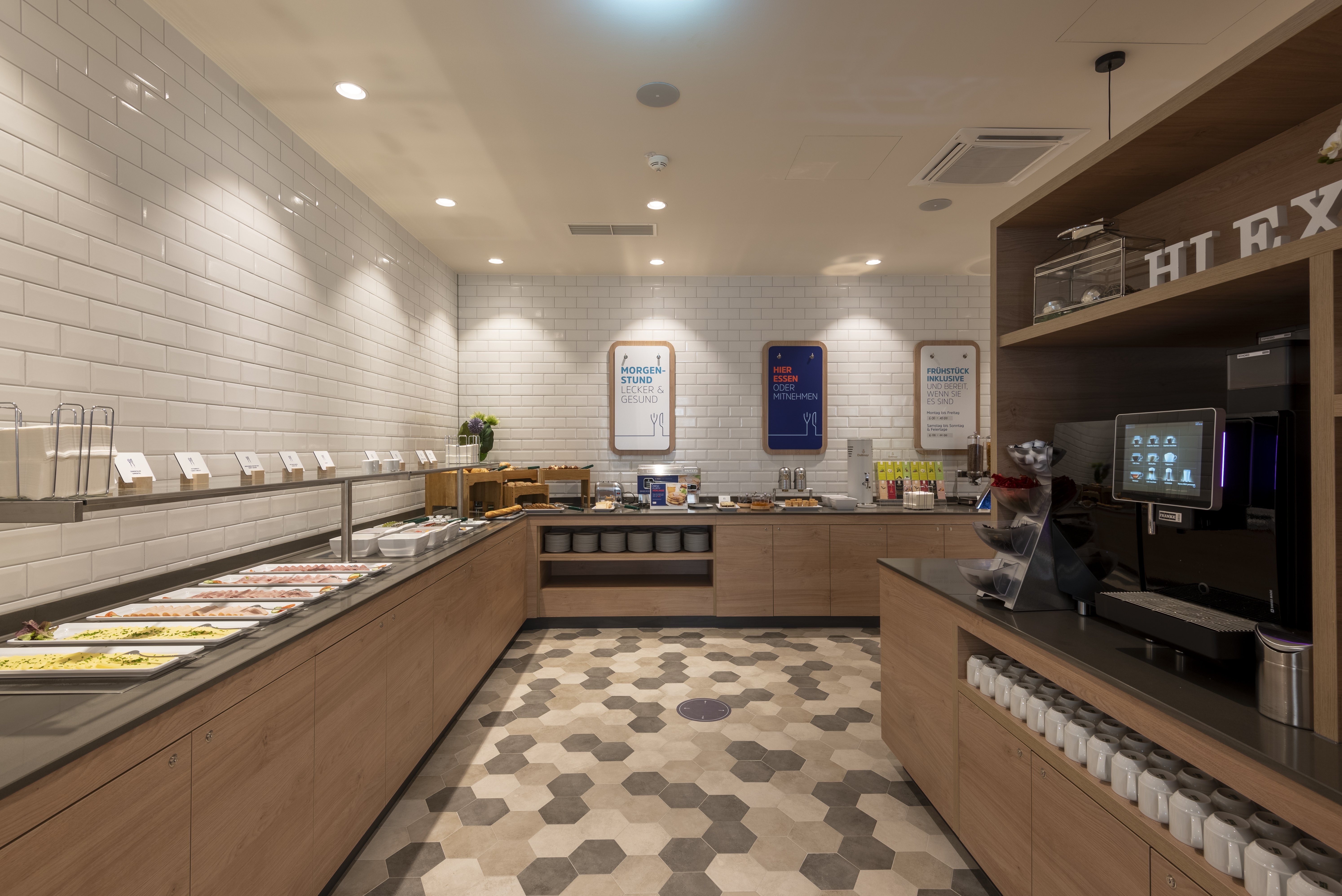 Holiday Inn Express Munich North, an IHG Hotel 43/71