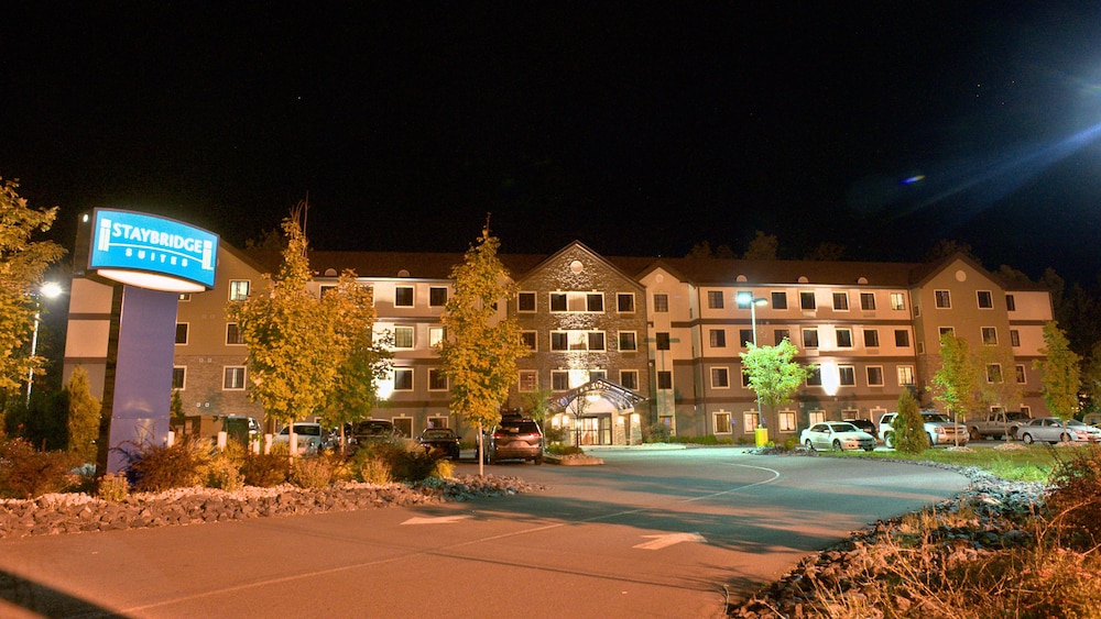 Staybridge Suites East Stroudsburg Poconos 1/69