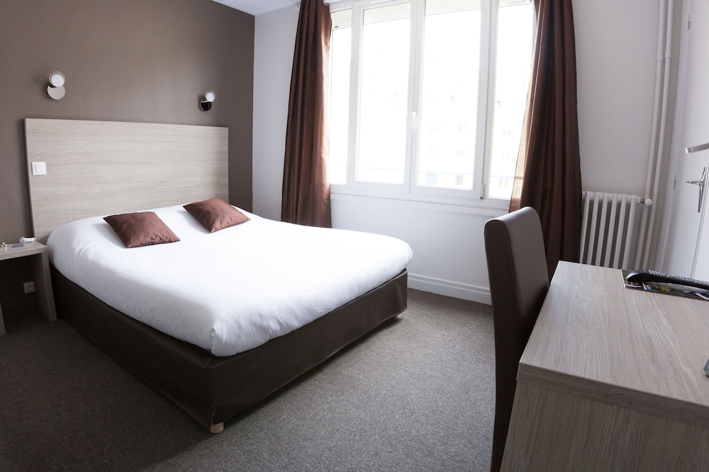 Hotel Du Chateau 8/38