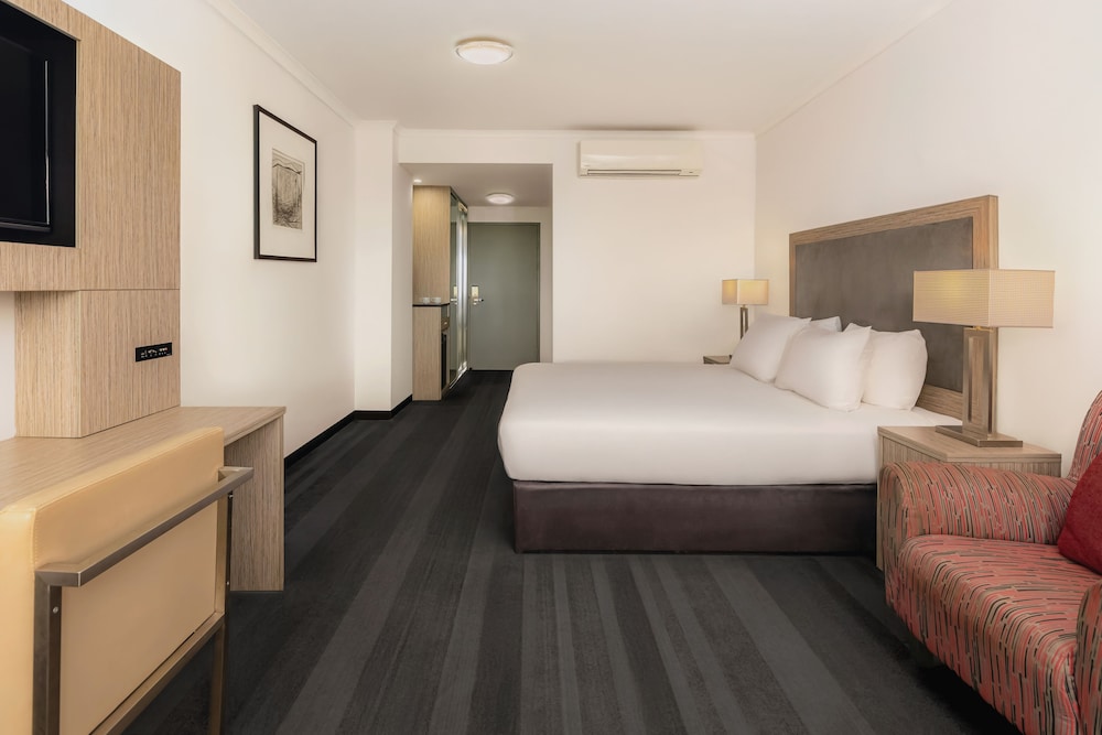Room, King Bed, Accessible