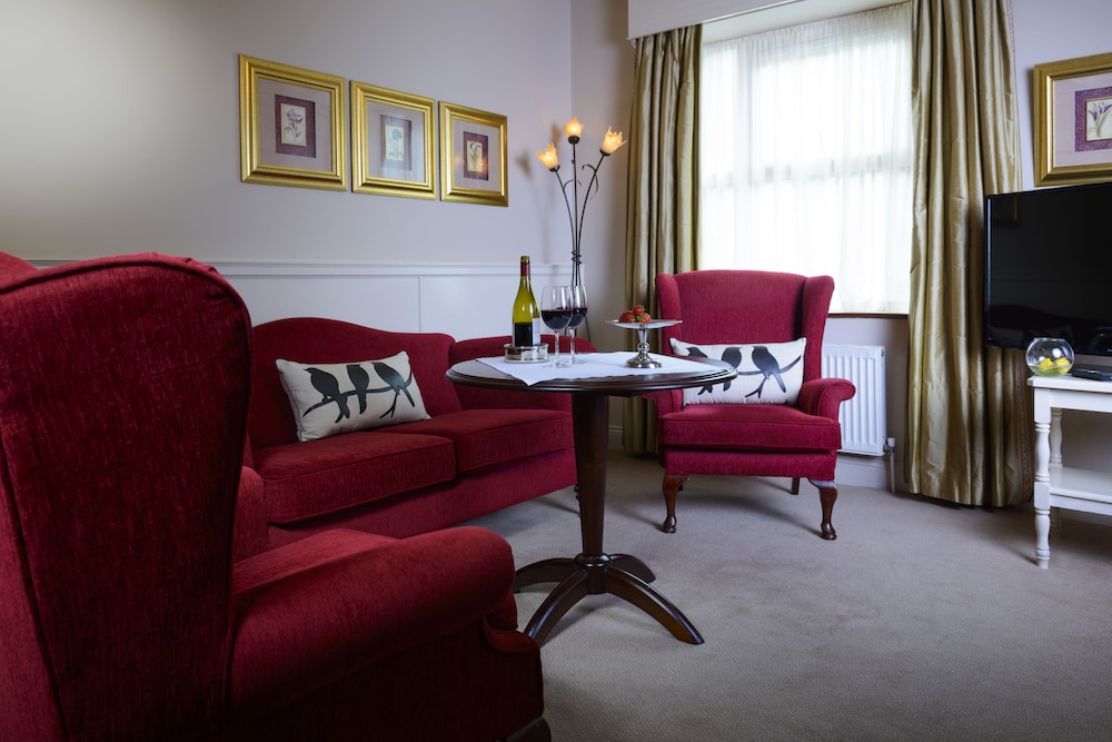 The Victoria Killarney 57/70