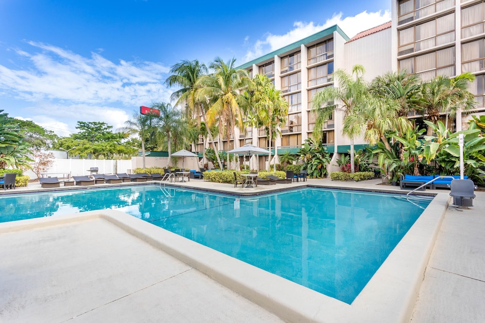 88 Palms Hotel and Event Center 56/59