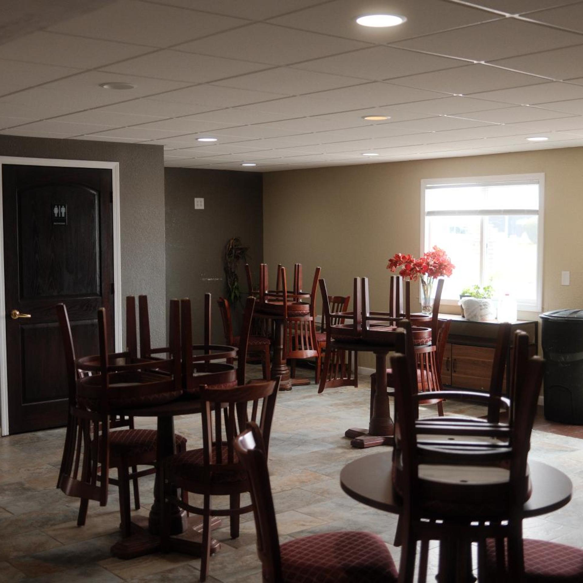 Travelodge Inn And Suites by Wyndham Muscatine 38/51