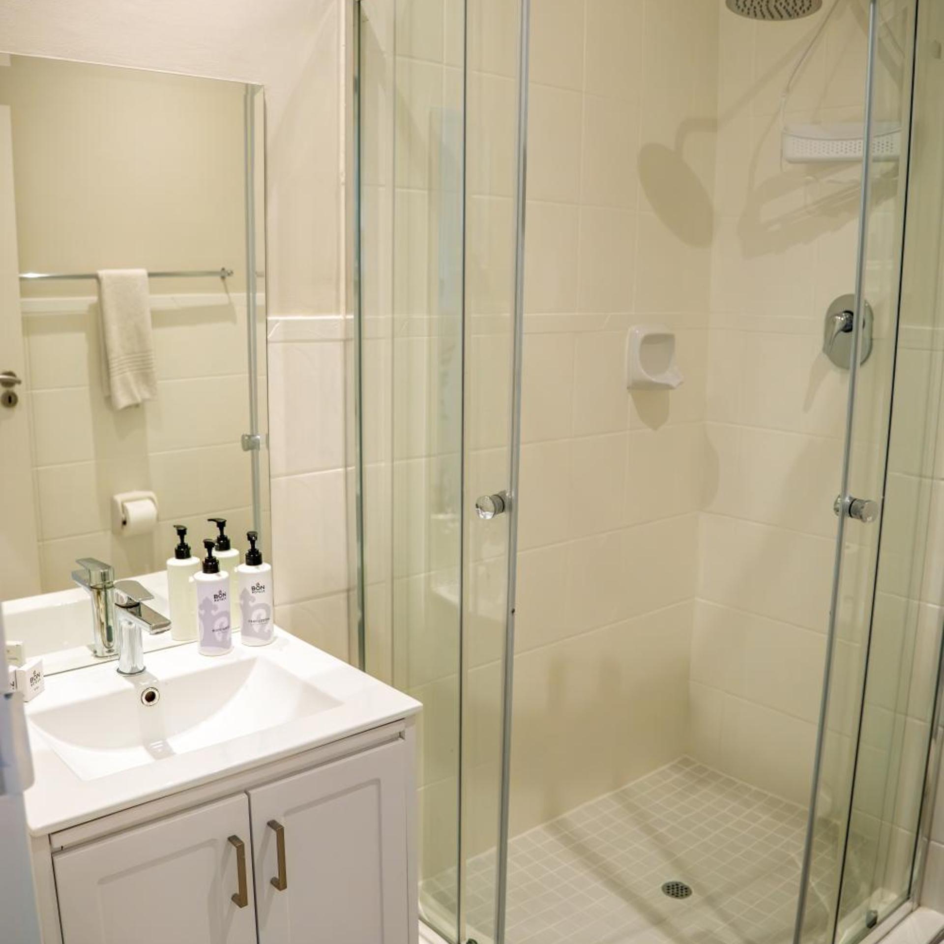 Majorca Self-Catering Apartments 48/50