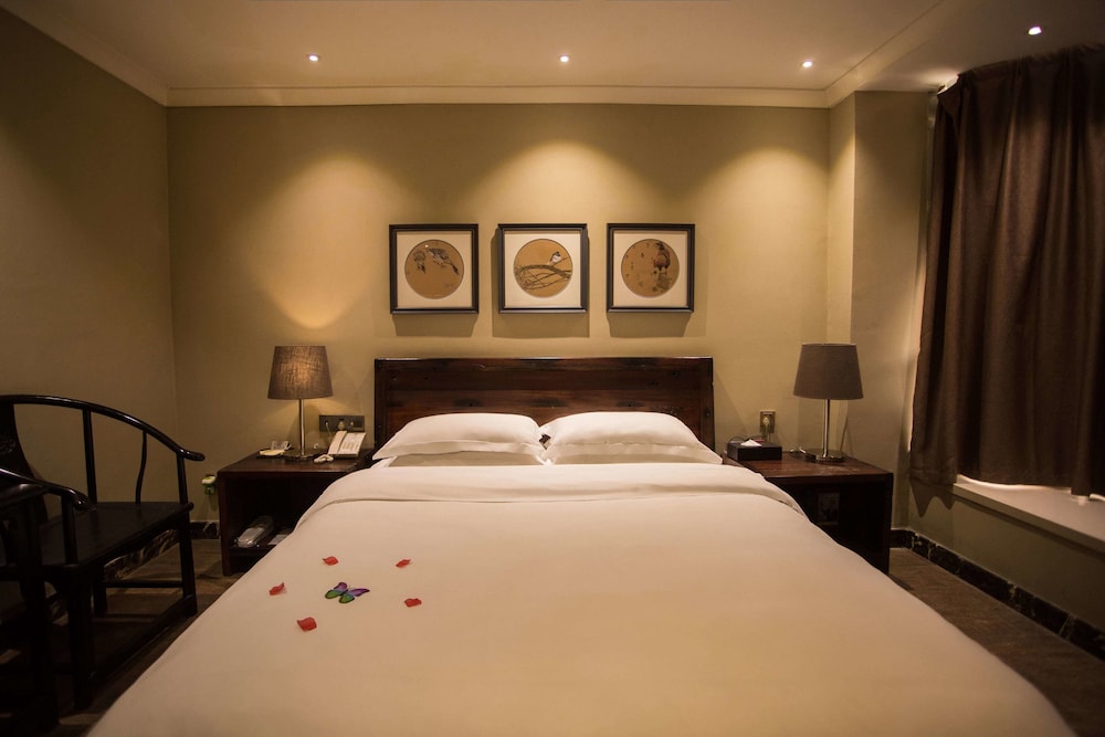 Gentury Boutique Hotel 11/31