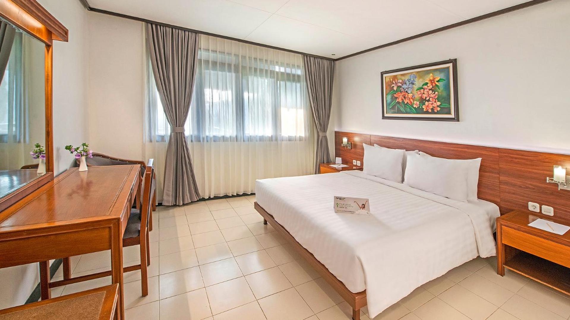 2 Bedrooms, Villa