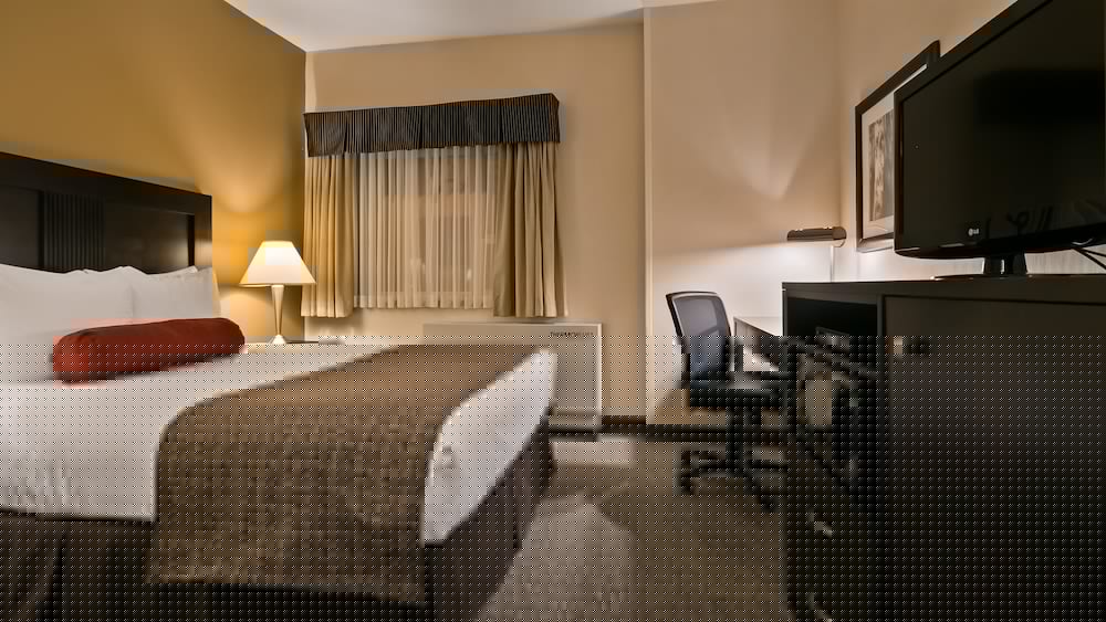Best Western Plus Baker Street Inn 19/68