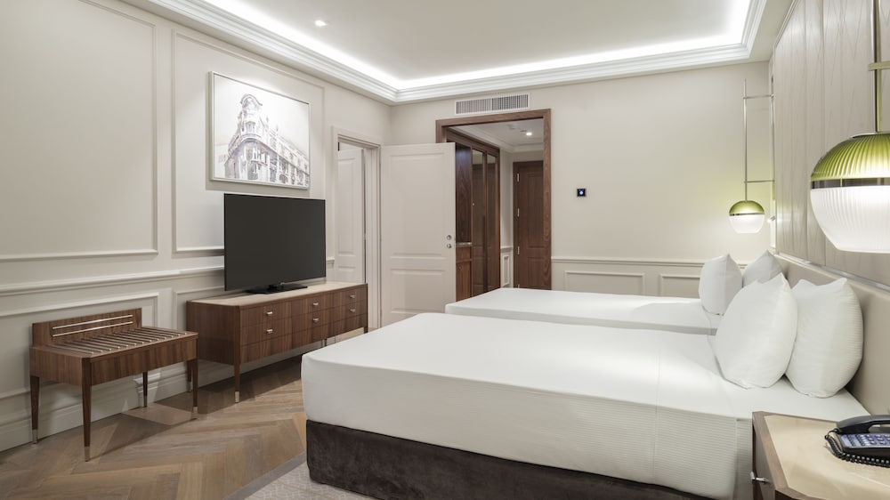 InterContinental Athenee Palace Bucharest an IHG hotel 22/90