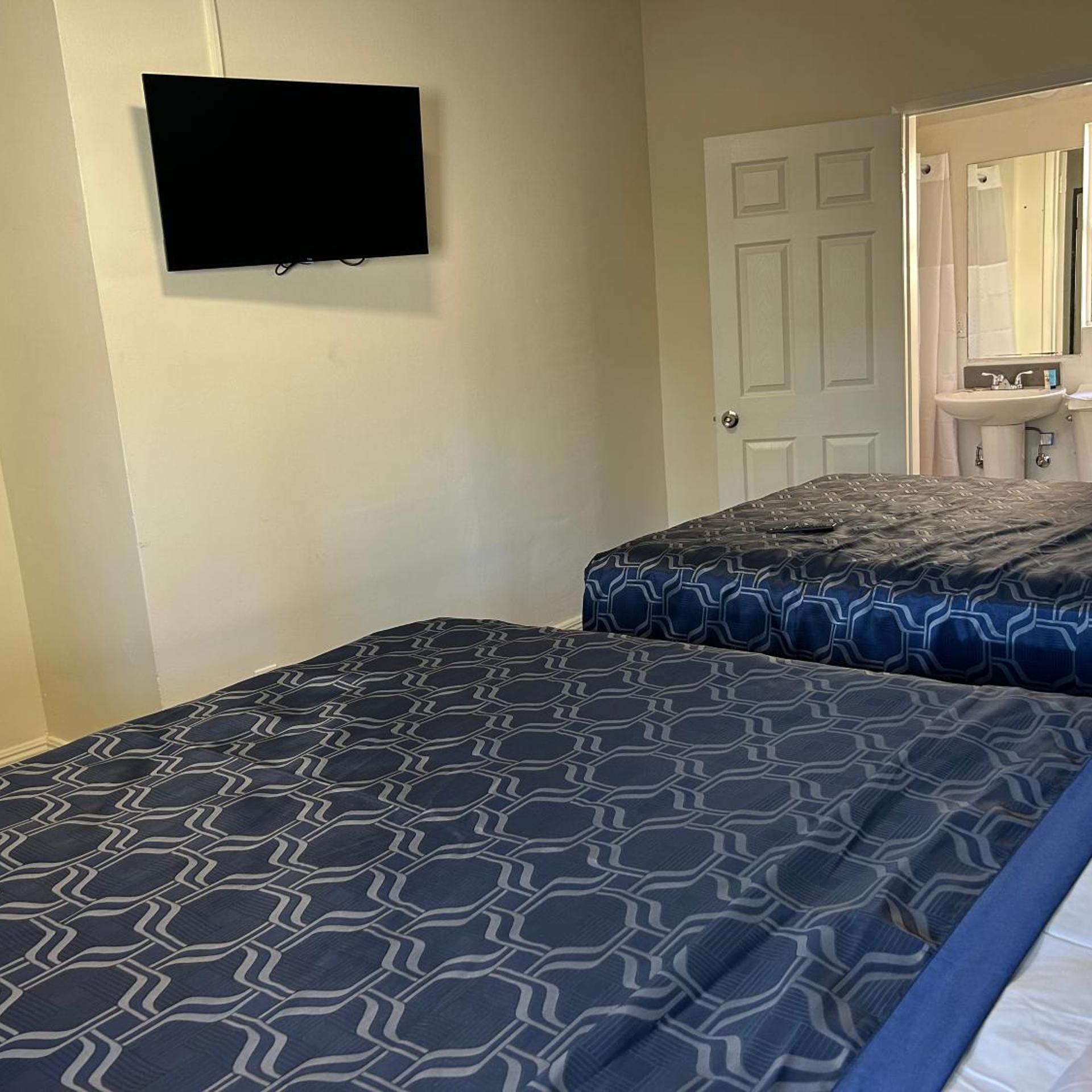 Budget Inn Hollywood 25/32