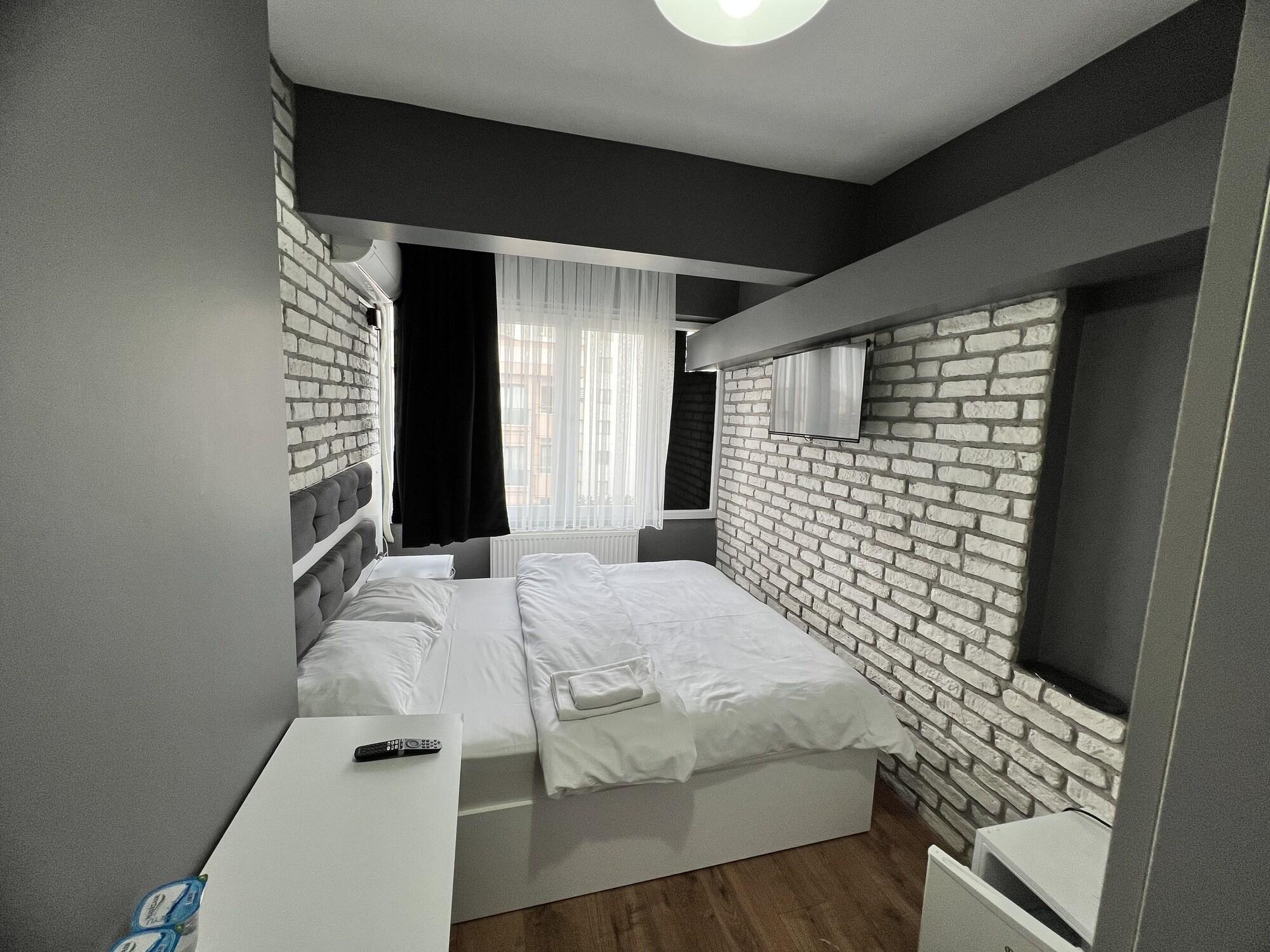 Karaca Suite 12/19