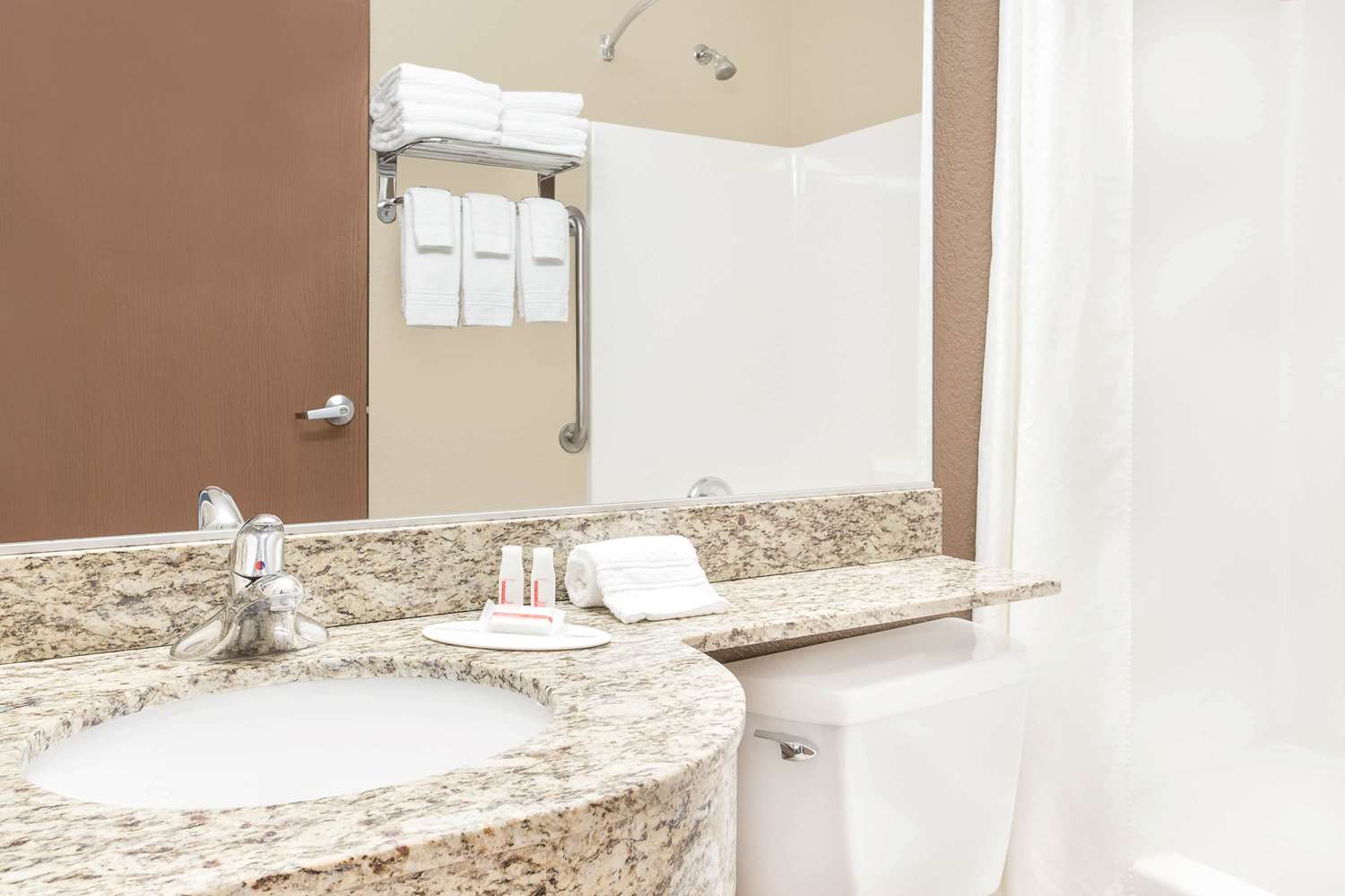 Microtel Inn & Suites By Wyndham Mansfield 12/12